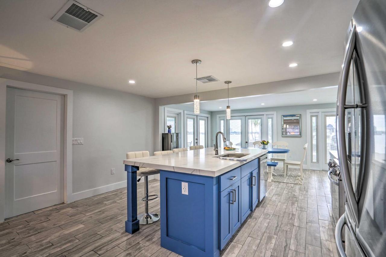 Waterfront Matlacha Home With Hot Tub And Grill! Extérieur photo